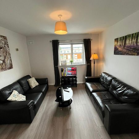 Апартаменты Newcastle Townhouse Голуэй Экстерьер фото