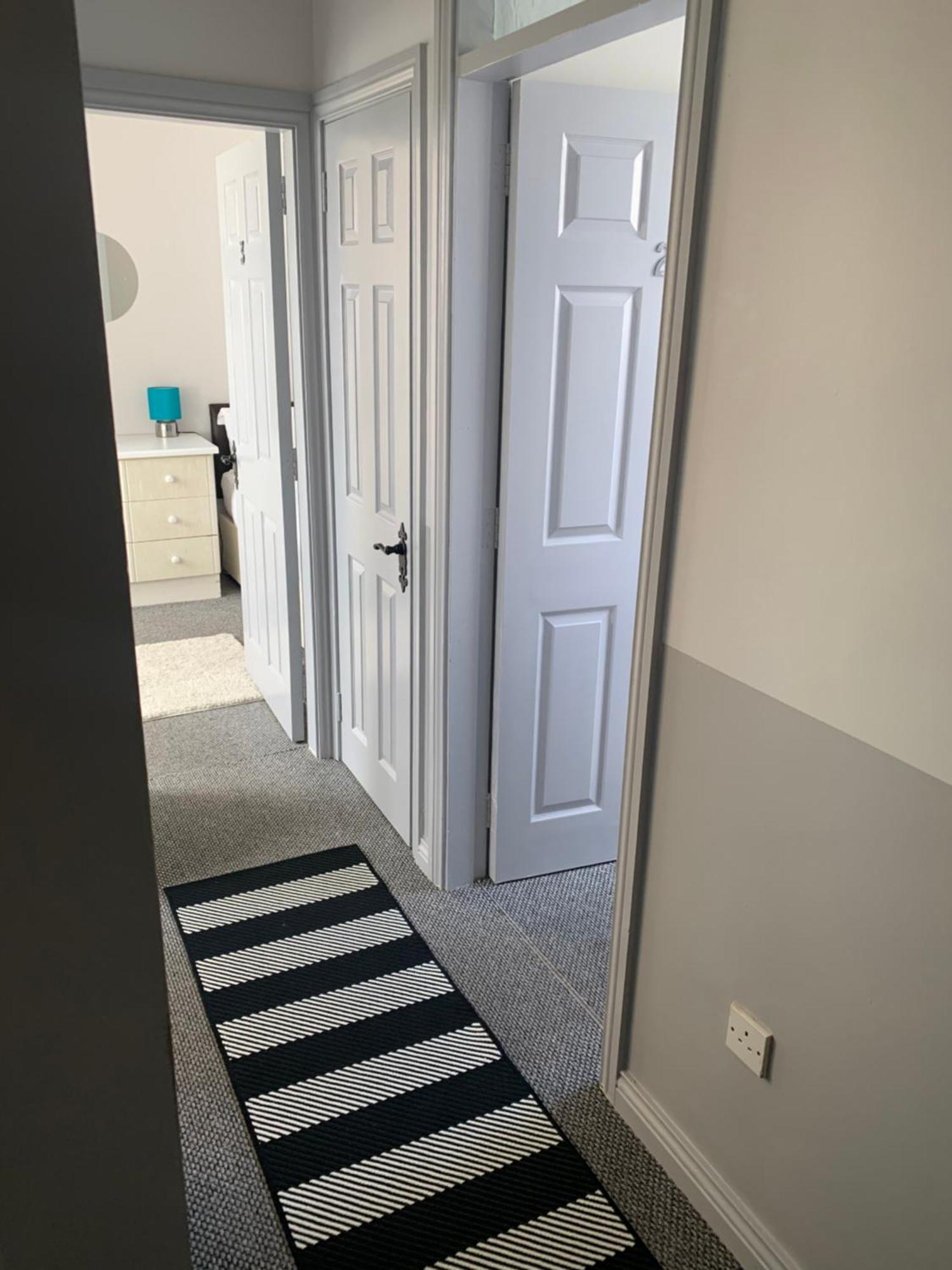 Апартаменты Newcastle Townhouse Голуэй Экстерьер фото
