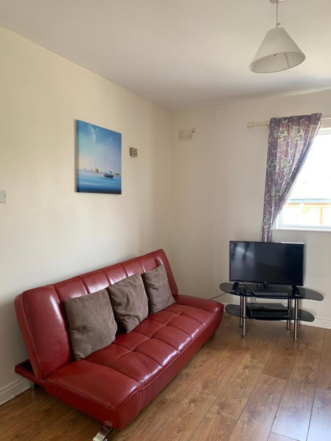 Апартаменты Newcastle Townhouse Голуэй Экстерьер фото
